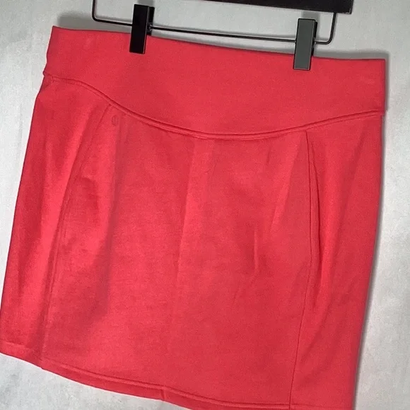 Lululemon scuba mini skirt - Picture 8 of 13